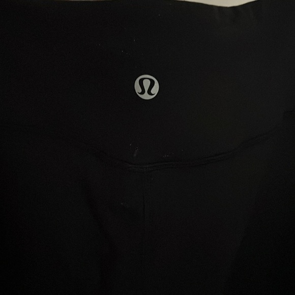 lululemon Wunder Under Crop Size 8 Black Yoga pant luon 4-way stretch fabric NWT - Picture 7 of 9
